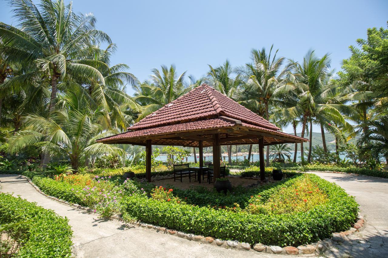 Diamond Bay Resort & Spa 5* в Нячанге, Вьетнам