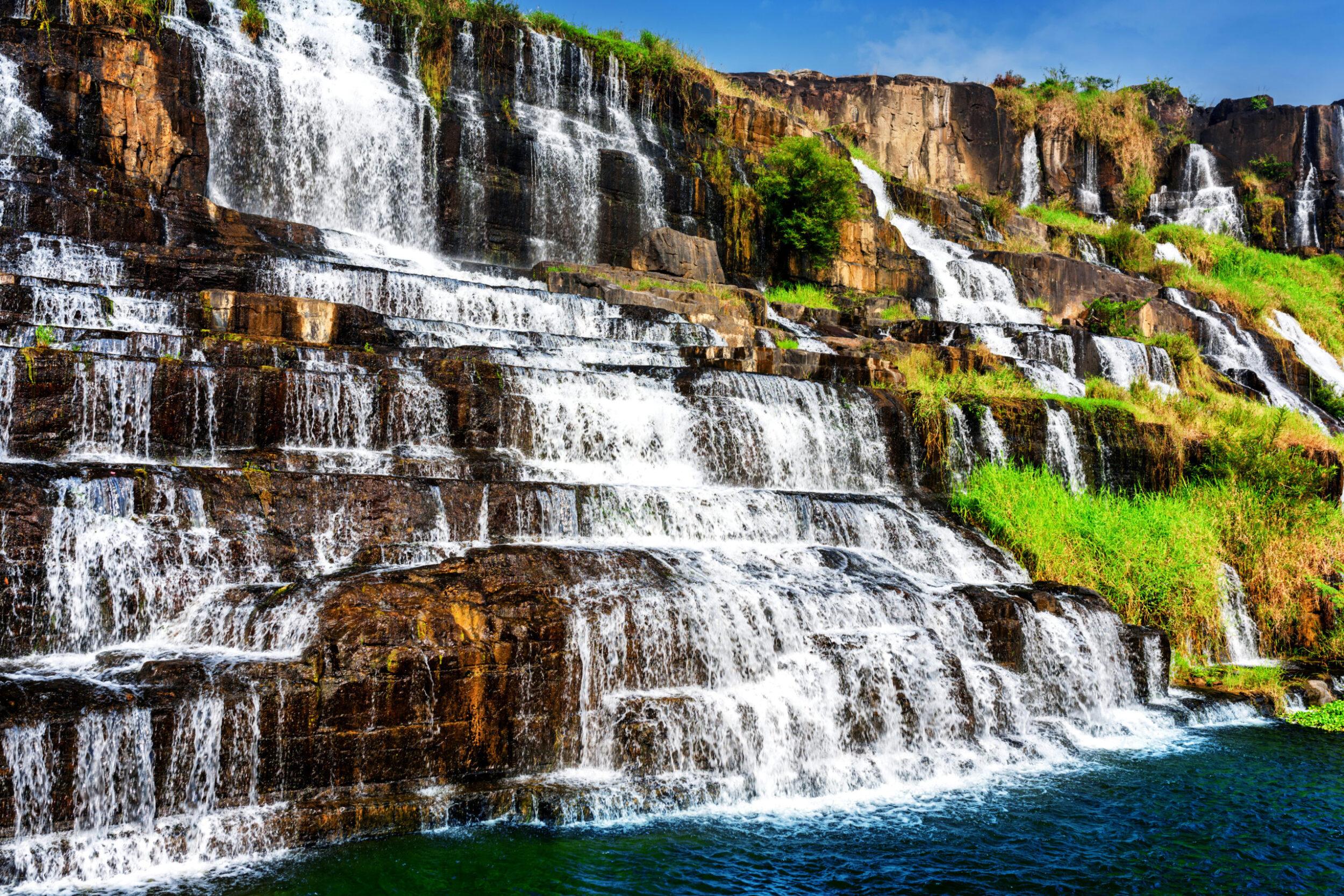 Оригинальный водопад Понгур
